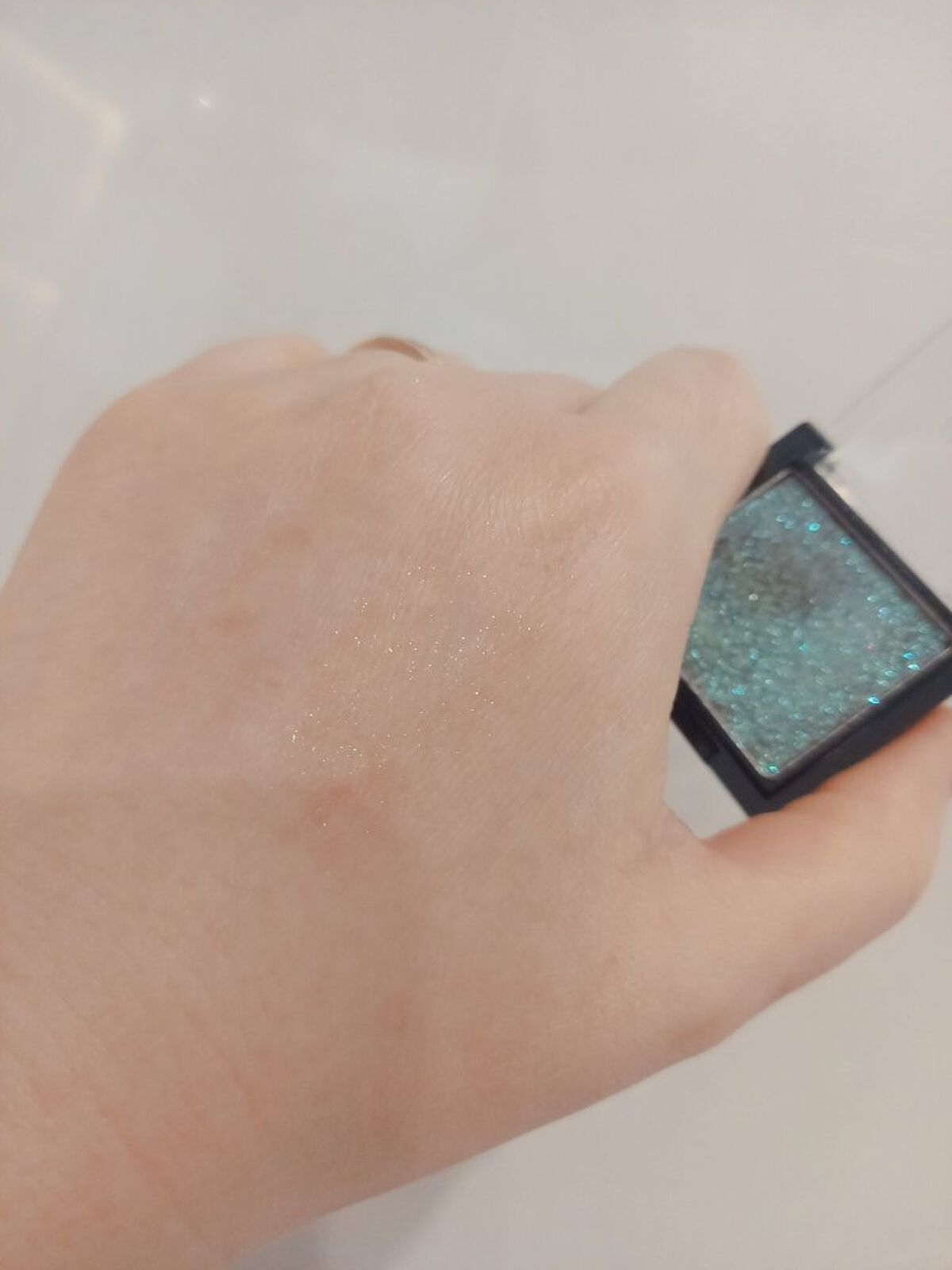 UR GLAM オーロラアイシャドウ 03/U R GLAM/単色アイシャドウを使ったクチコミ（2枚目）