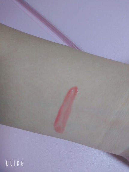 フォーエヴァージューシー オイルルージュ/JILL STUART/口紅を使ったクチコミ(4枚目)