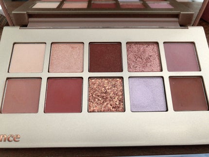 ニューデップスアイシャドウパレット/hince/アイシャドウパレットを使ったクチコミ(2枚目)