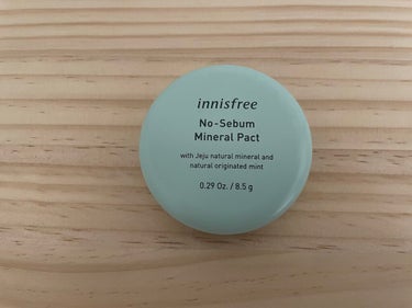 ノーセバム ミネラルパクト N/innisfree/プレストパウダーを使ったクチコミ（2枚目）