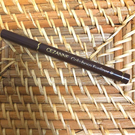 極細 アイライナーR/CEZANNE/リキッドアイライナーを使ったクチコミ(1枚目)