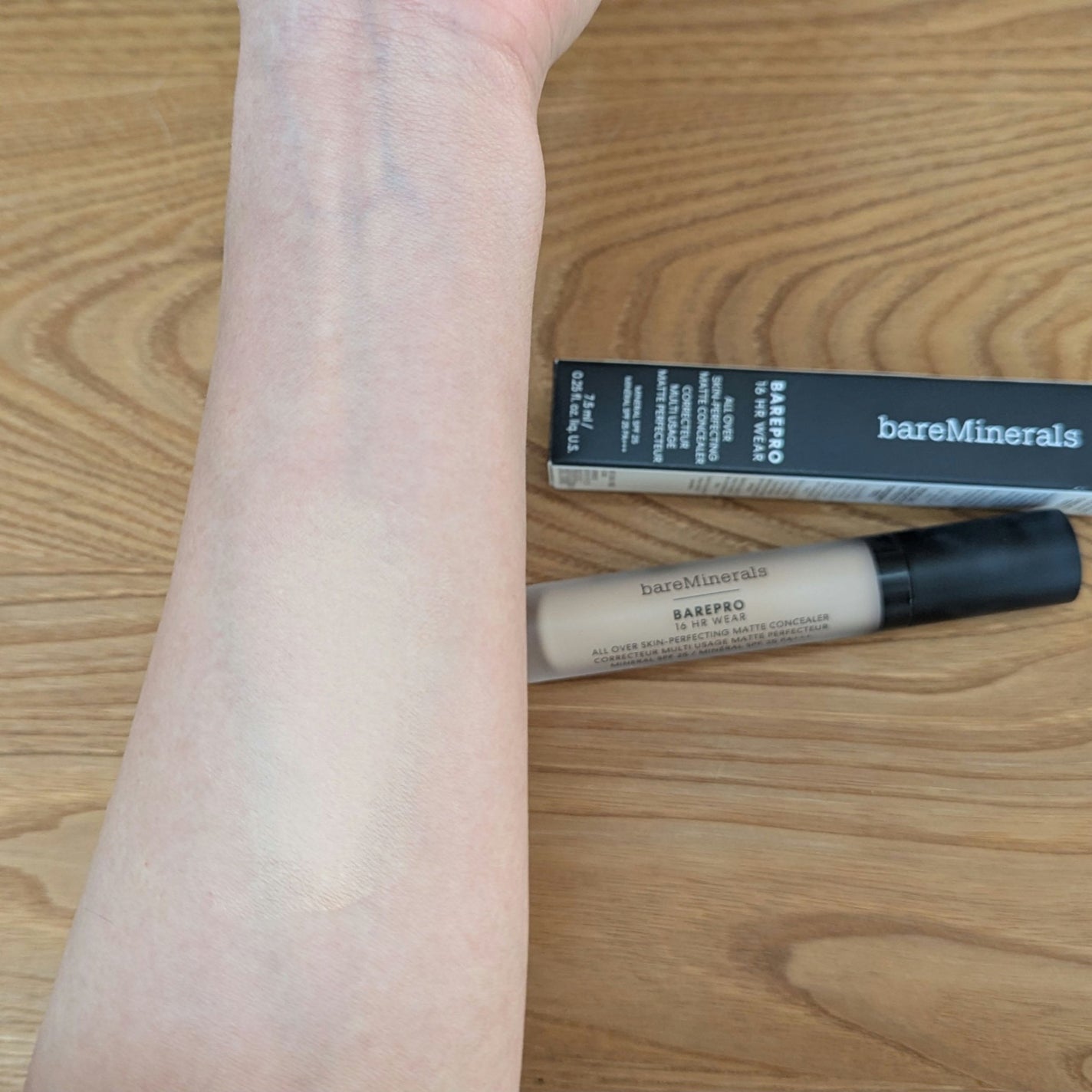 ベアプロ 16HR オールオーバー コンシーラー SPF25(PA+++)/bareMinerals/リキッドコンシーラーを使ったクチコミ(1枚目)