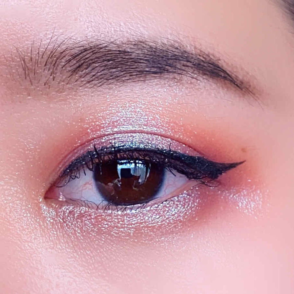 アリュールド シングル アイシャドウ SHANGRILA 14/DAZZSHOP/単色アイシャドウを使ったクチコミ（2枚目）