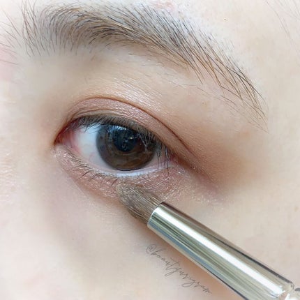 白鳳堂 B533 アイシャドウ 尖りのクチコミ「メイク上手に仕上がる!
アイラインにも下瞼にも目頭にも小回りの効くアイシャドウブラシ
【白.....」(2枚目)