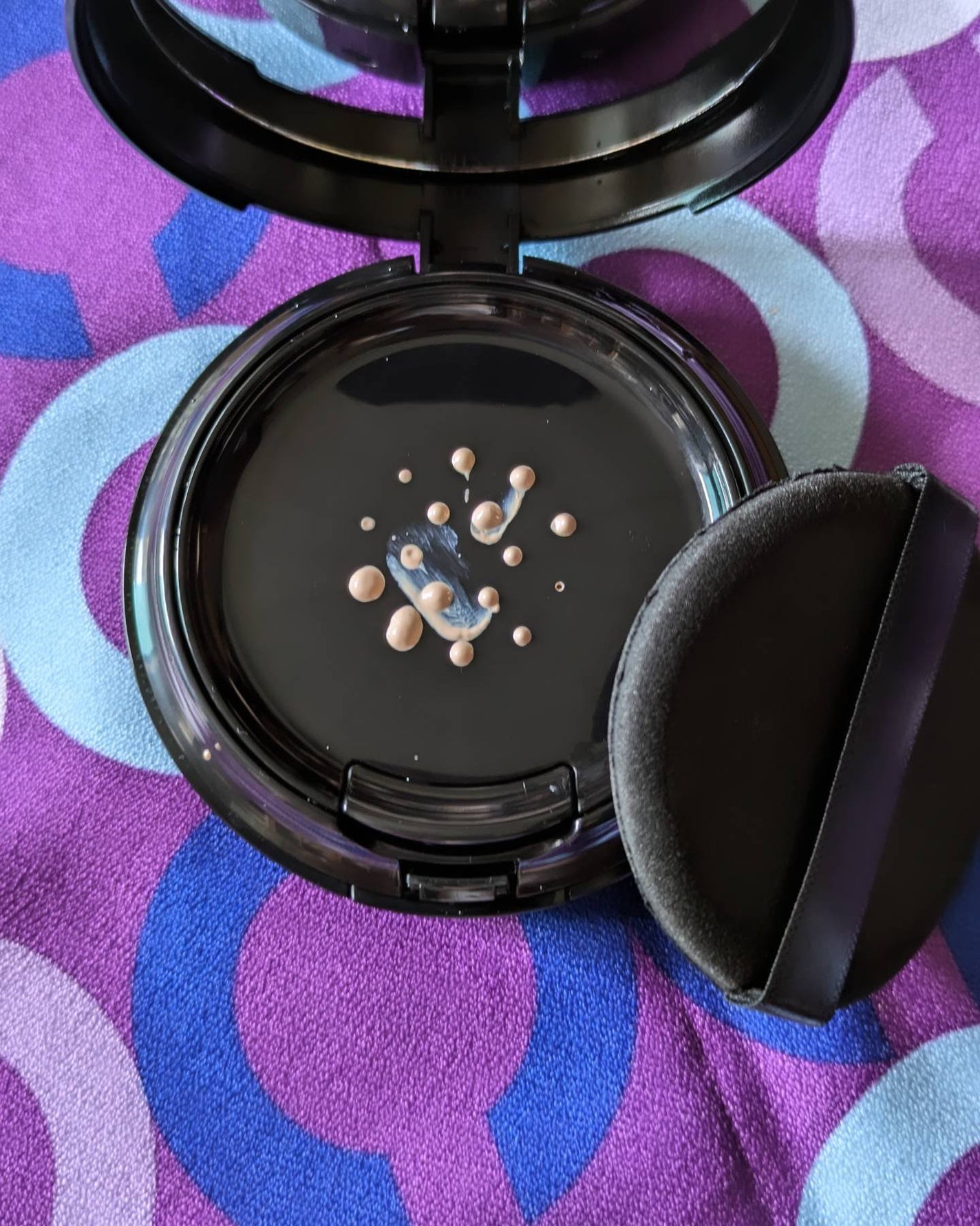 miki-nu on LIPS 「絶品シルク肌。うるおいバリアで肌を守る高機能リクイド【セフィー..」(2枚目)