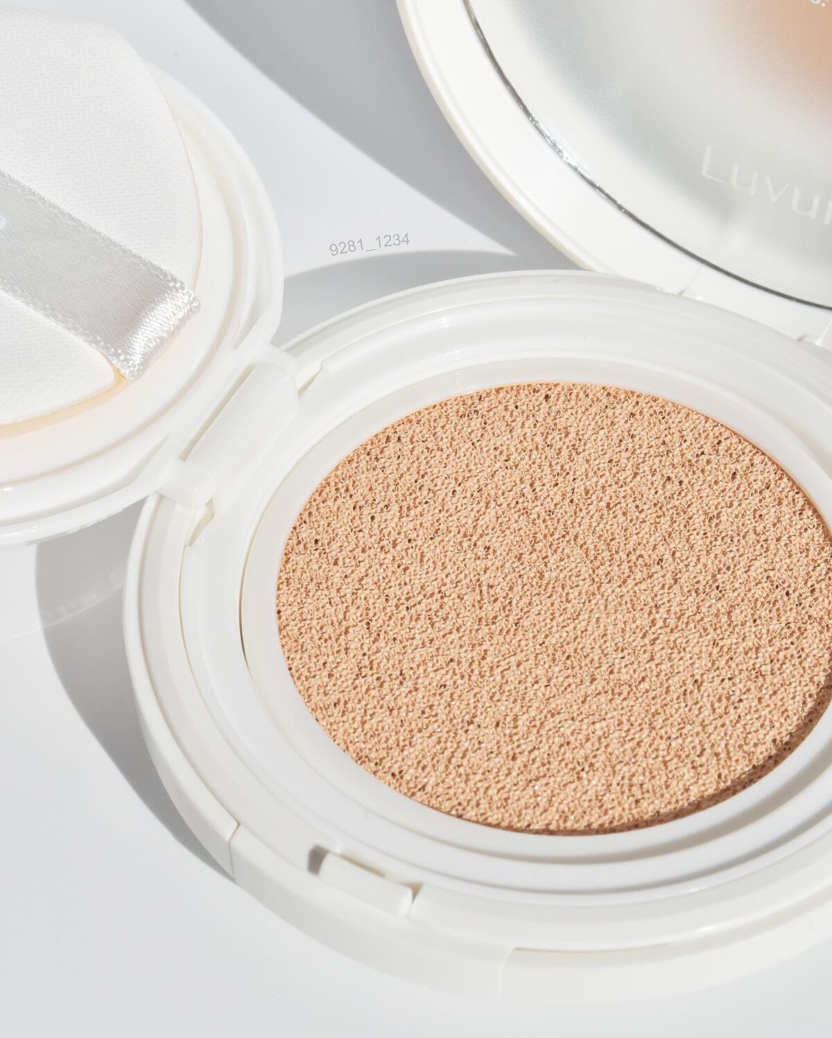 モイスチャーグロウクッションファンデ SPF50+ PA+++/Luvum/クッションファンデーションを使ったクチコミ(2枚目)