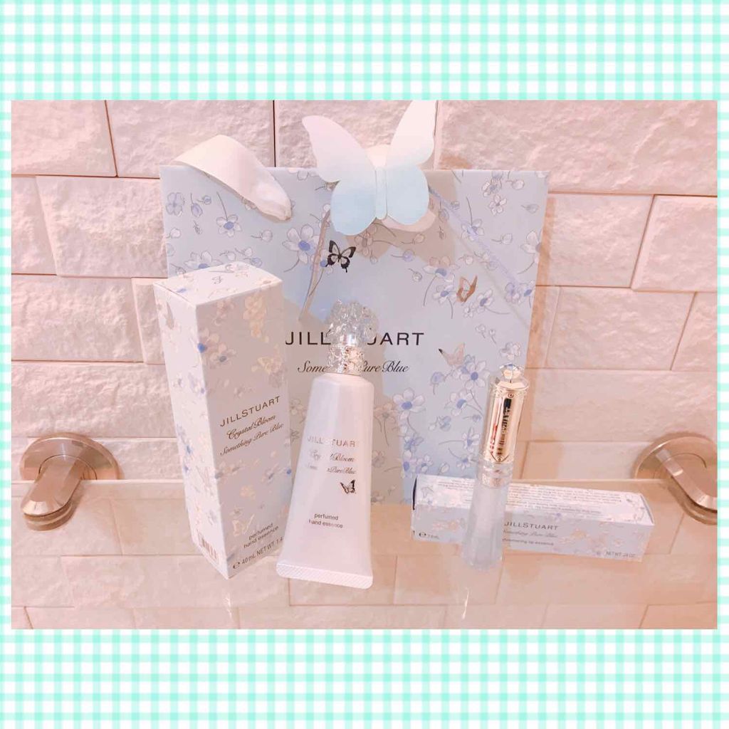 サムシングピュアブルー シマリング リップエッセンス/JILL STUART/リップケアを使ったクチコミ(1枚目)