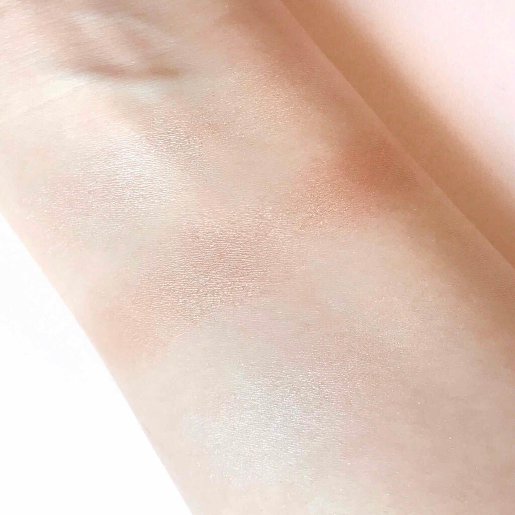 パールグロウハイライト/CEZANNE/パウダーハイライトを使ったクチコミ(4枚目)