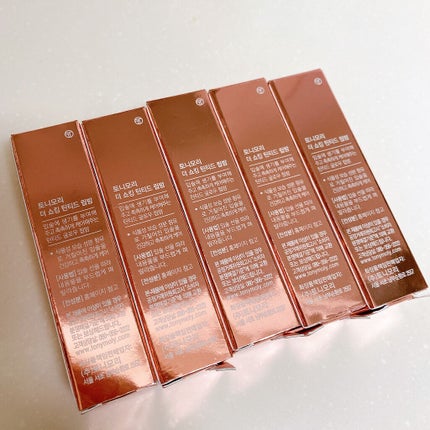 TONYMOLY ザショッキングティンテッドリップバームのクチコミ「\TONYMOLY
ザショッキングティンテッドリップバーム/
01 Veil Pin.....」(3枚目)