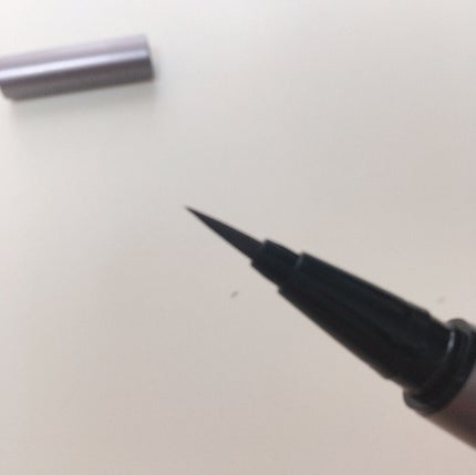 スキルレスライナー/LUMIURGLAS/リキッドアイライナーを使ったクチコミ(2枚目)