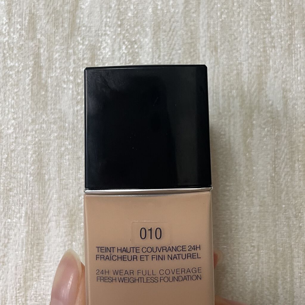 ディオールスキン フォーエヴァー アンダーカバー 010 アイボリー/Dior/リキッドファンデーションを使ったクチコミ（2枚目）
