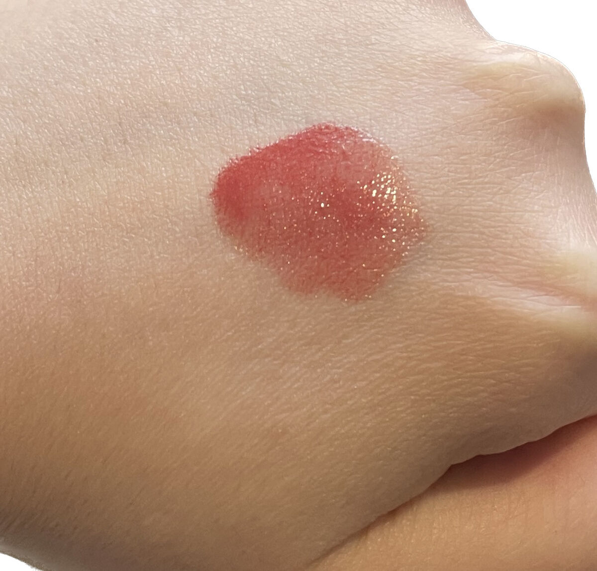 ルージュ アリュール ラック 65 アンペルテュルバーブル/CHANEL/口紅を使ったクチコミ（2枚目）