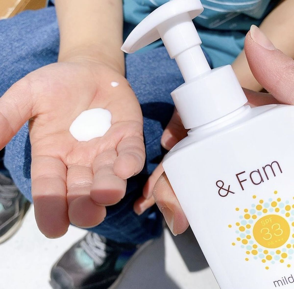 マイルドUV SPF33 PA＋＋＋/＆ Fam/日焼け止めジェルを使ったクチコミ（2枚目）