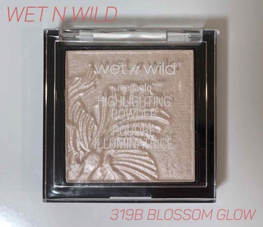 MegaGlo Highlighting Powder/wet 'n' wild/ハイライトを使ったクチコミ（1枚目）