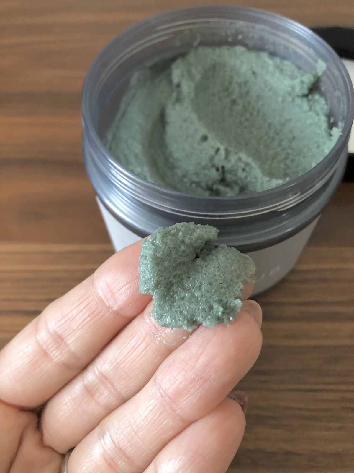 PIBU BODY SCRUB/PIBU/スクラブ・ゴマージュを使ったクチコミ（3枚目）