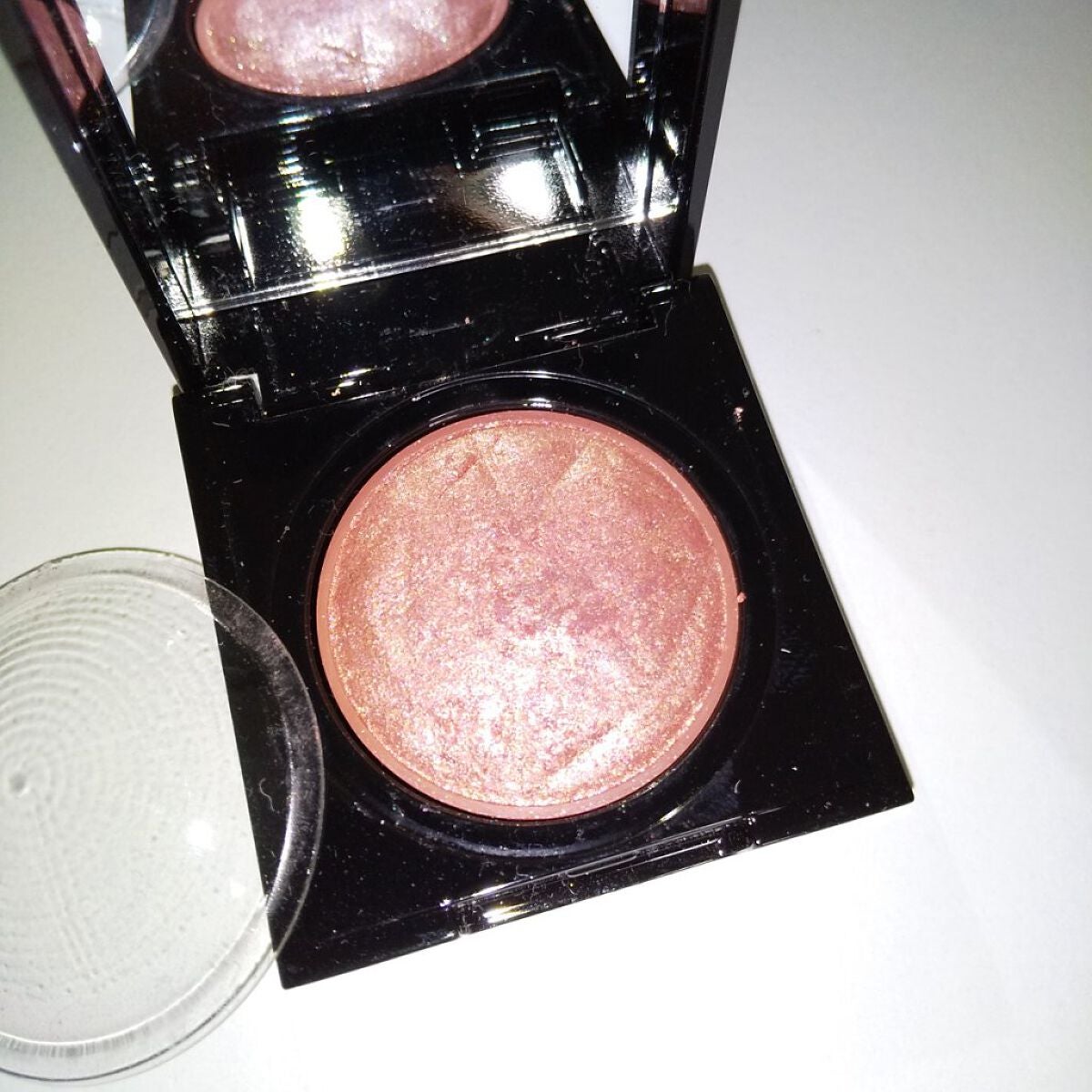 プリズム エアー シャドウ/CLIO/単色アイシャドウを使ったクチコミ(3枚目)