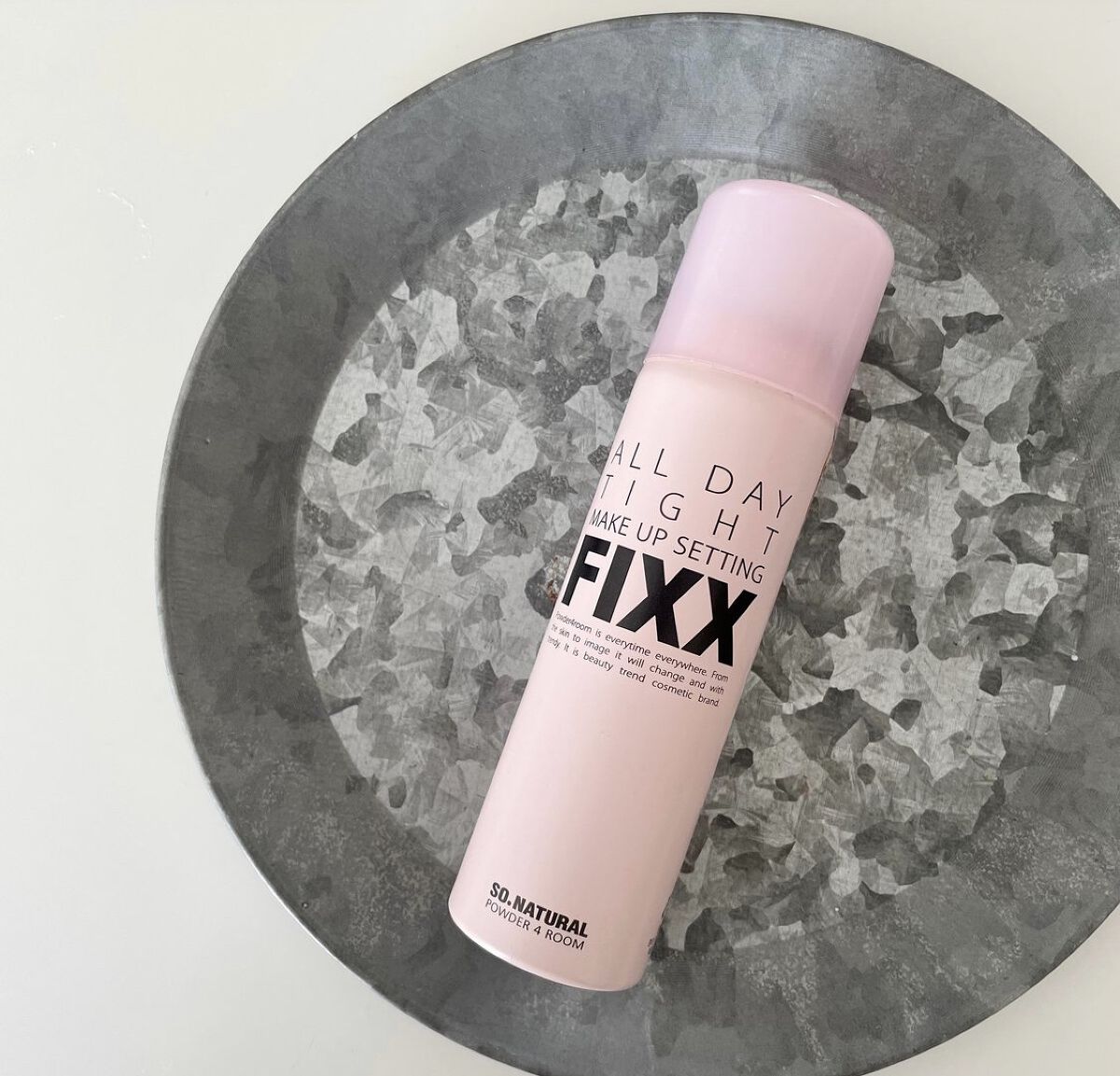 SO NATURAL オールデイタイトメイクアップ セッティングフィックスのクチコミ「⁡
メイクキープミスト
⁡
韓国旅行中にミストが必要になり、
オリーブヤングでささっと購入した.....」（1枚目）