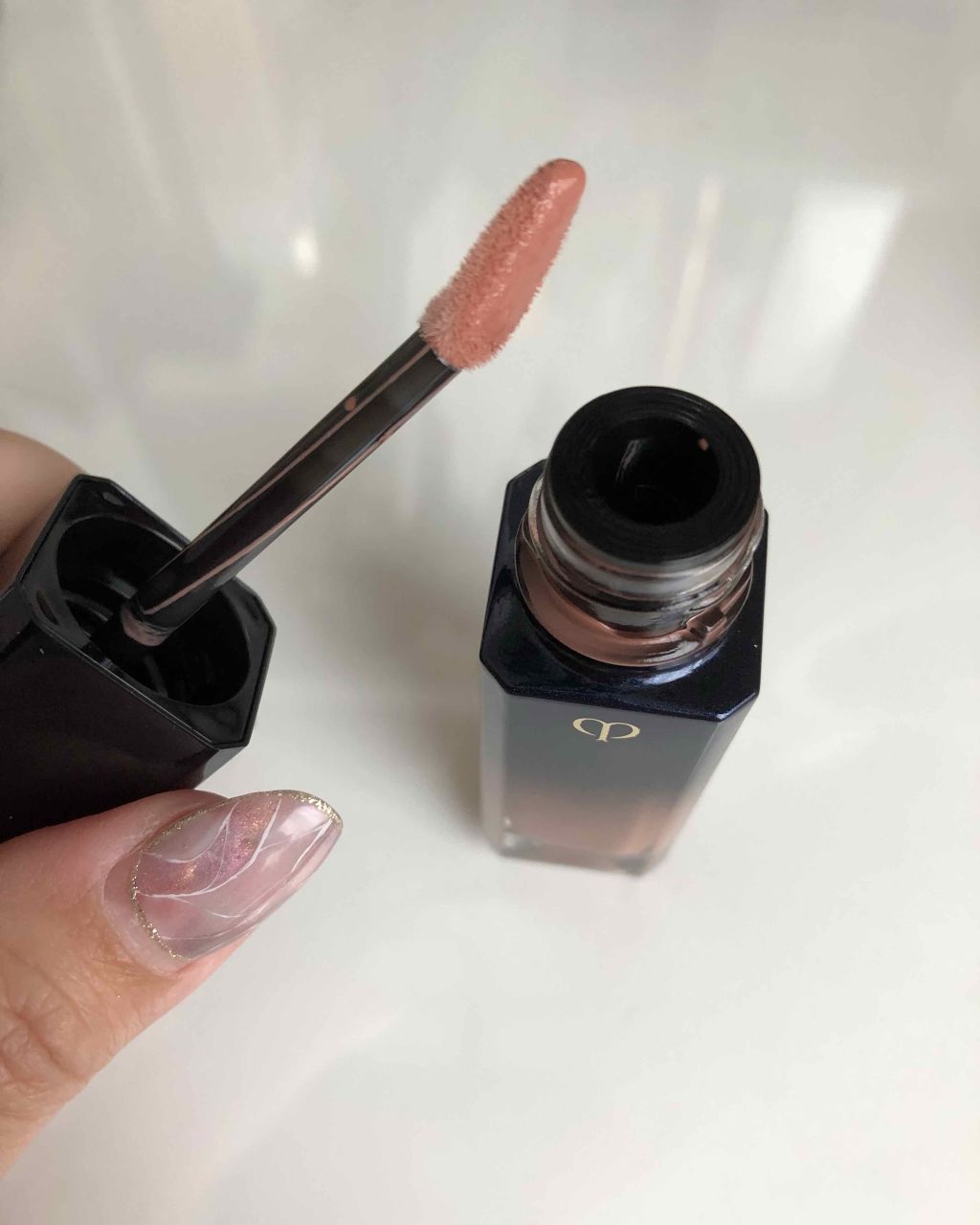 ルージュリキッドルミヌ ブリアン/クレ・ド・ポー ボーテ/口紅を使ったクチコミ(2枚目)