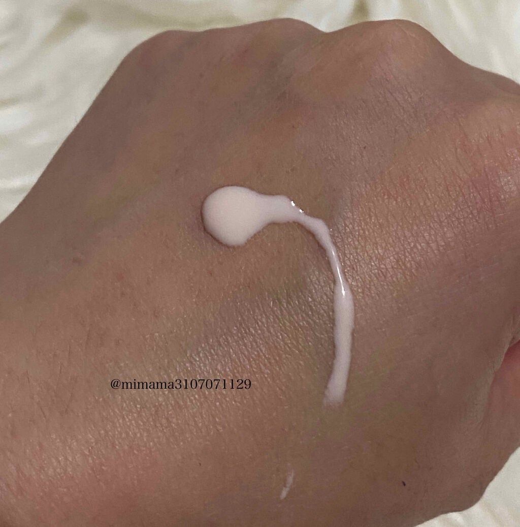 ヴォワールイドラタンロングトゥニュ/クレ・ド・ポー ボーテ/化粧下地を使ったクチコミ(2枚目)