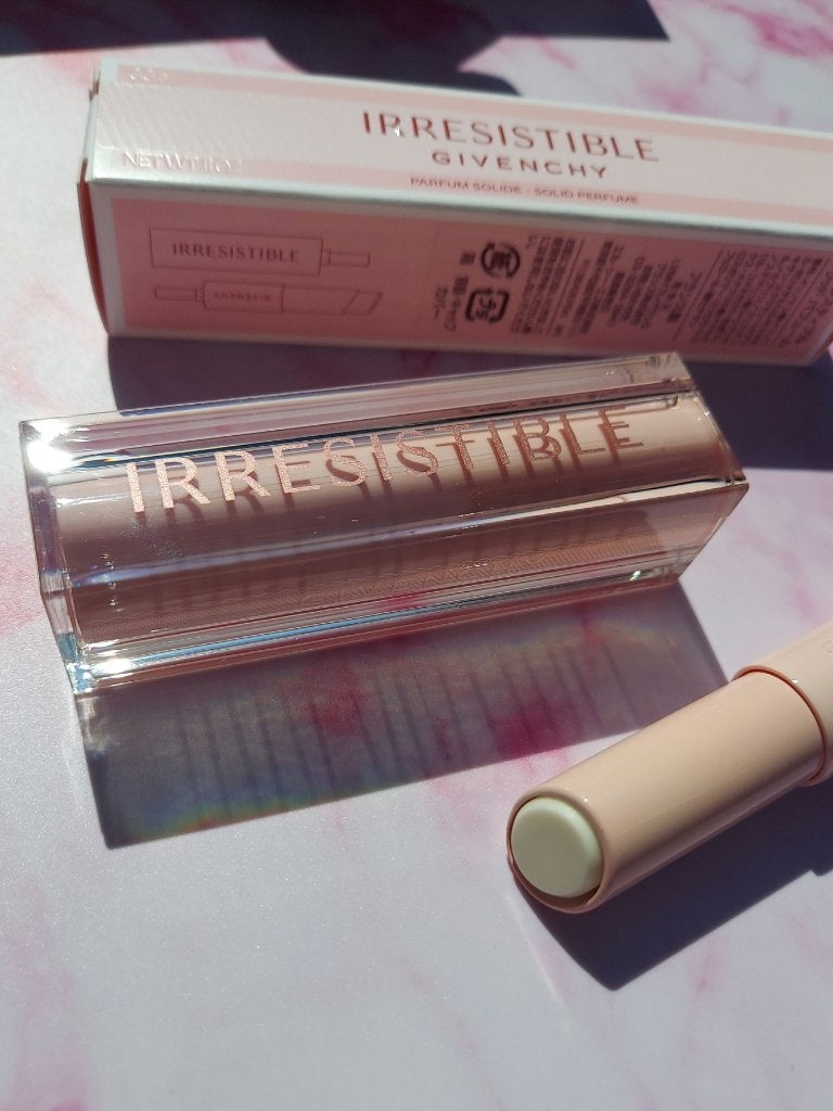 イレジスティブル ソリッド パフューム/GIVENCHY/練り香水を使ったクチコミ(1枚目)