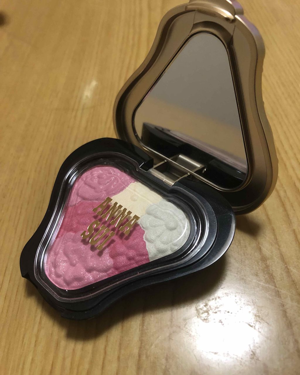 フェイスカラー/ANNA SUI/パウダーチークを使ったクチコミ(1枚目)