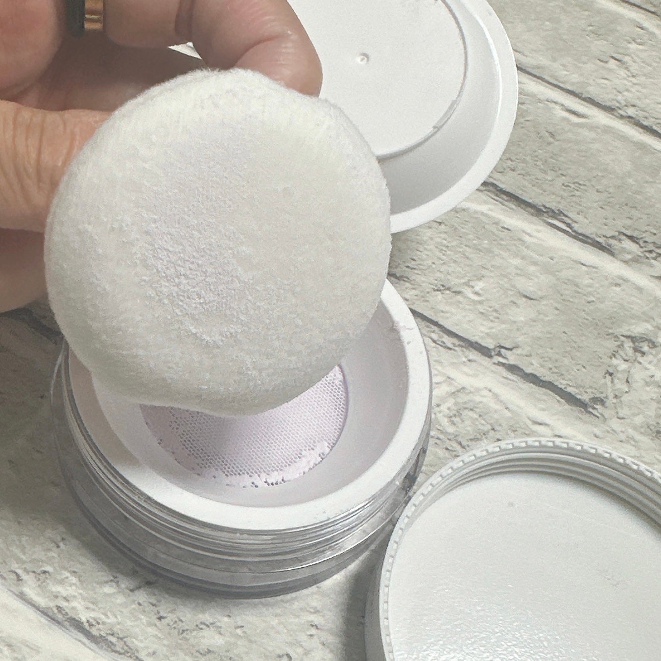 トランスルーセントセットフィニッシングパウダー/TFIT/ルースパウダーを使ったクチコミ(4枚目)