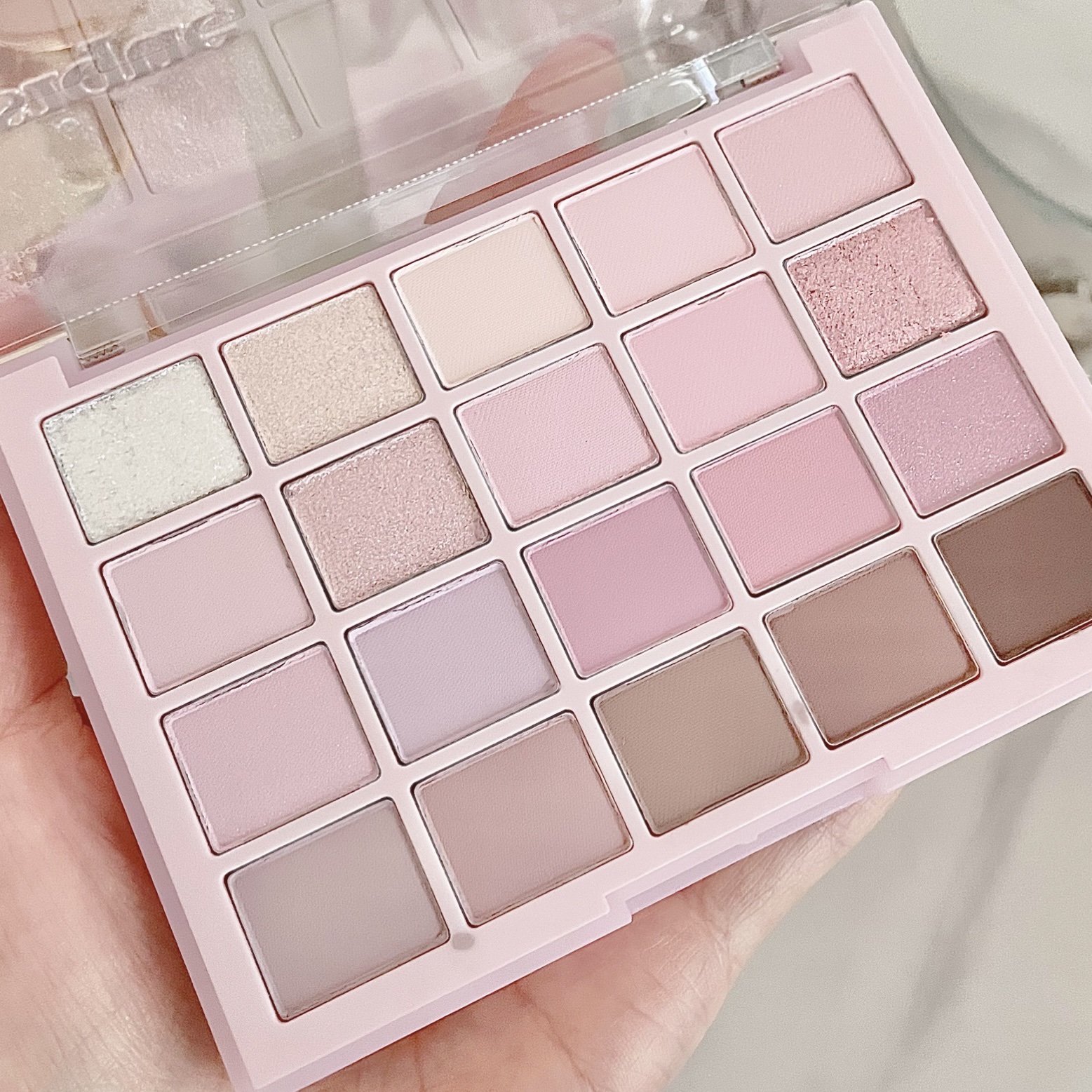 ムードシャドウパレット/dasique/アイシャドウパレットを使ったクチコミ（3枚目）