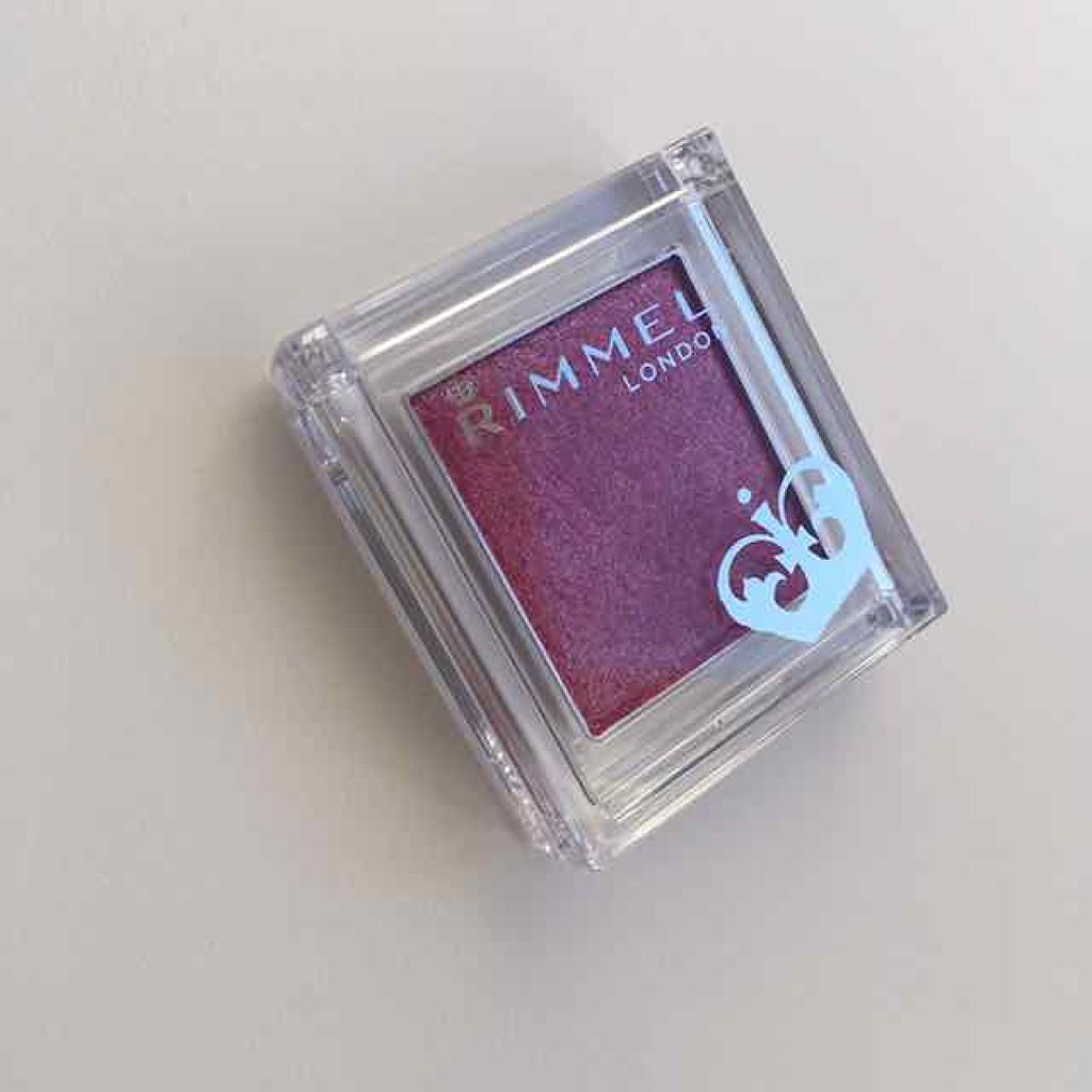 プリズム パウダーアイカラー/リンメル ロンドン/単色アイシャドウを使ったクチコミ（2枚目）