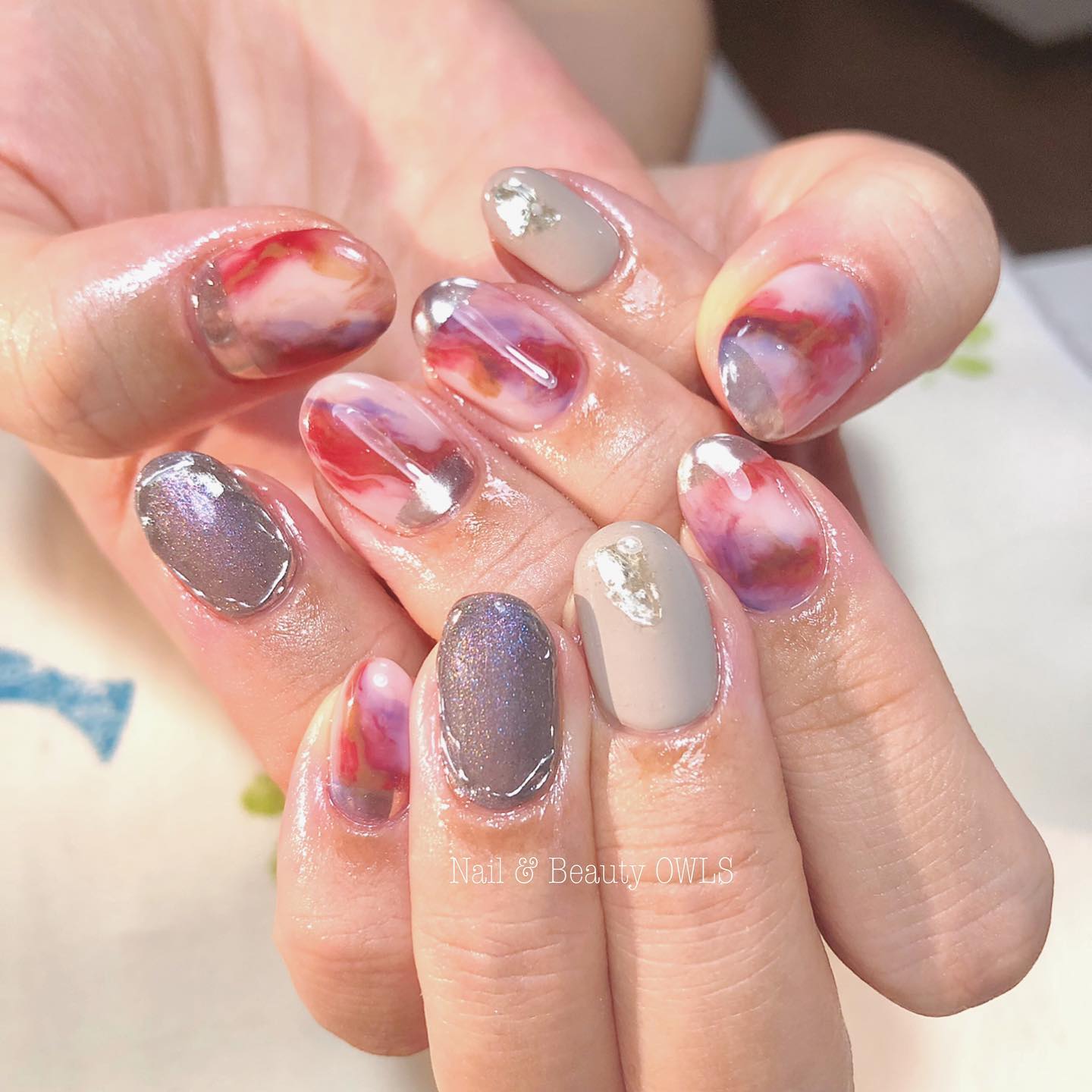 #カラフルネイル,#個性的ネイル,#個性派ネイル,#シンプルネイル,#ニュアンスネイルのネイルデザイン