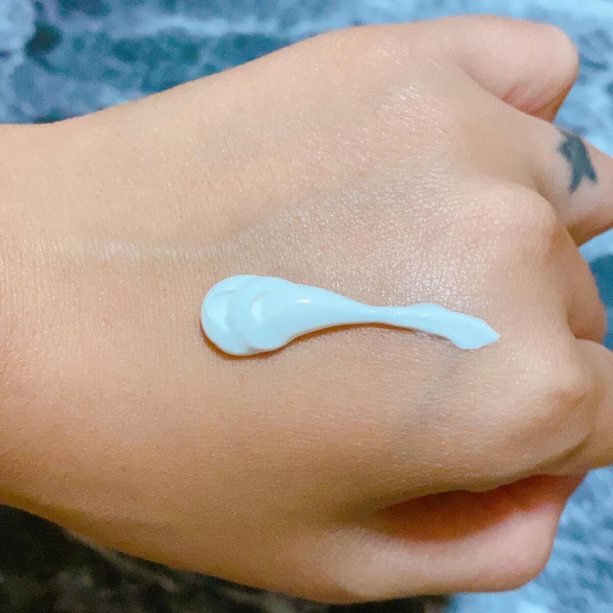 薬用ホワイトコンク ホワイトニングCC CII/ホワイトコンク/ボディクリームを使ったクチコミ(4枚目)