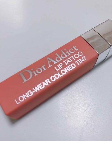 Dior Addict LIP TATTOO 251
ナチュラルピーチ🍑

ナチュラルでピンクオレンジの、肌馴染みしやすいカラー
口が浮かないし、ティントだから落ちにくくて、落ちても汚くならない
