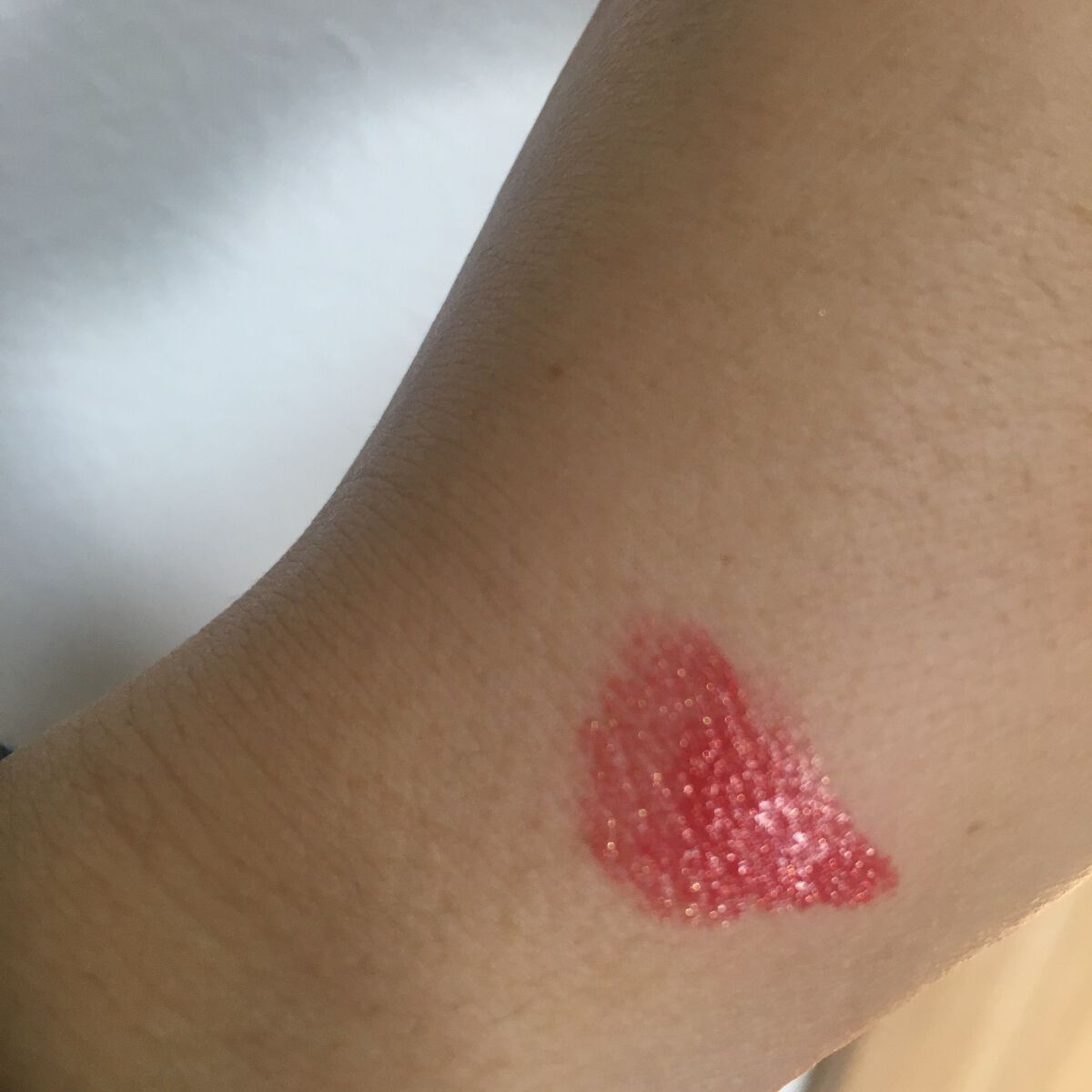 ルージュ ヴォリュプテ シャイン/YVES SAINT LAURENT BEAUTE/口紅を使ったクチコミ(3枚目)