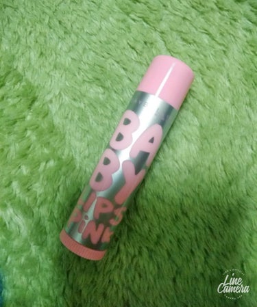01 ベビー ピンクを購入しました🎶

このリップは、塗った瞬間唇に反応して自分だけのピンク色に変化します❗

透明感のある自然な色付きで、健康的なピンク色の唇にしてくれます👄

薄づきなので学校に塗っ