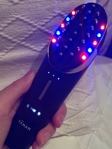 ヴェーダスカルプブラシBS for Salon/ヤーマンプロフェッショナル/美顔器・マッサージを使ったクチコミ(2枚目)
