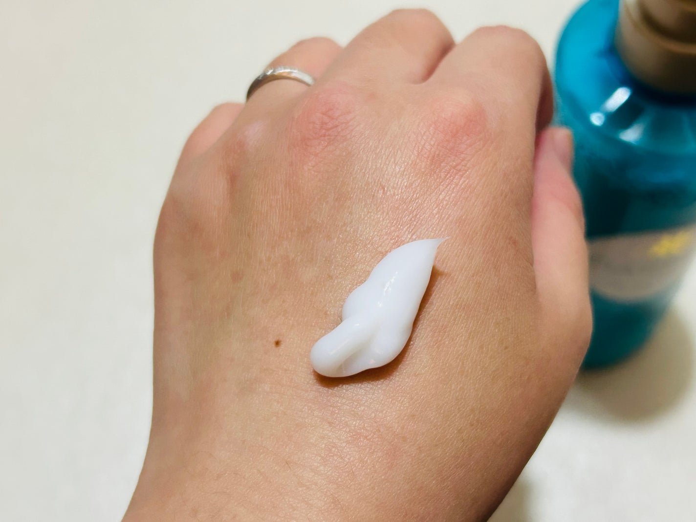 ヘッドスパフォームリッチシャンプー/ディープスパリペアトリートメント/TIARERA/市販シャンプーを使ったクチコミ(3枚目)