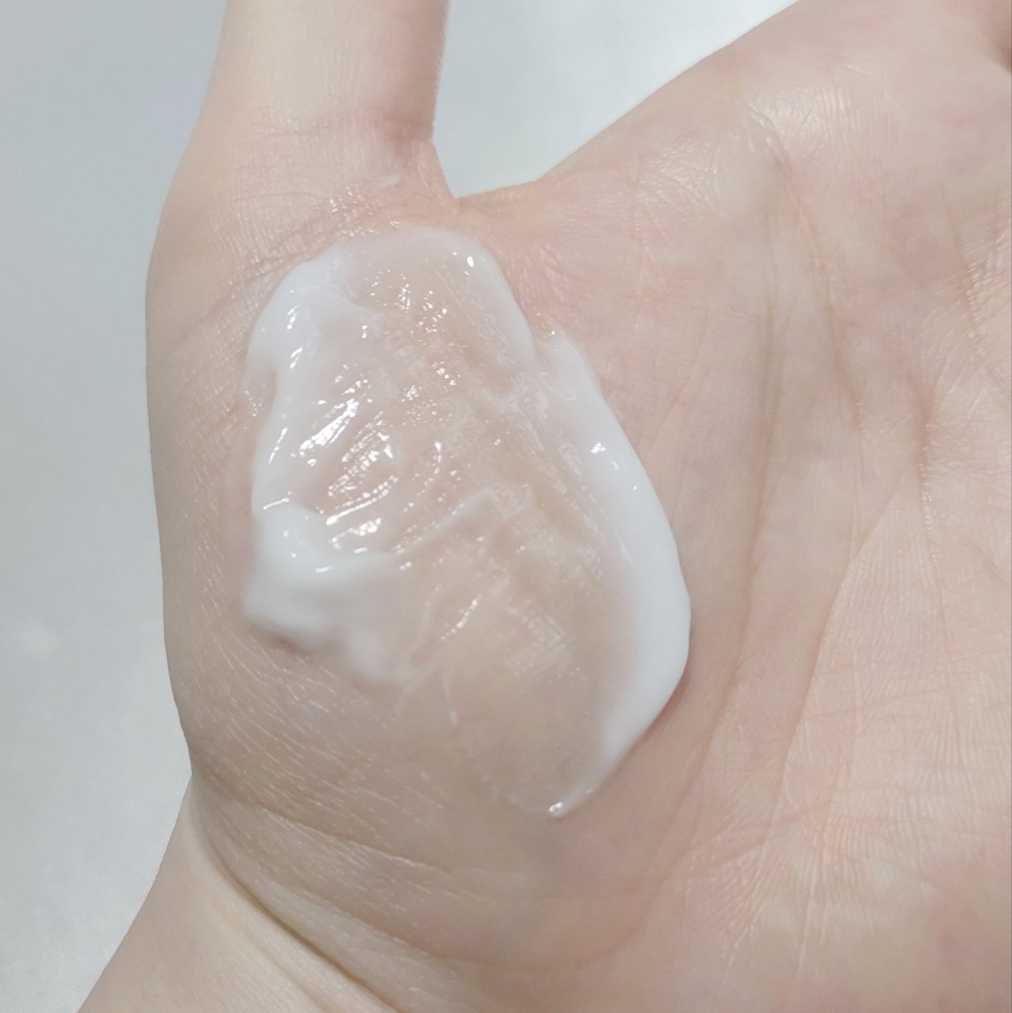 カネボウ ボディ リピッド ウェア/KANEBO/ボディクリームを使ったクチコミ(2枚目)