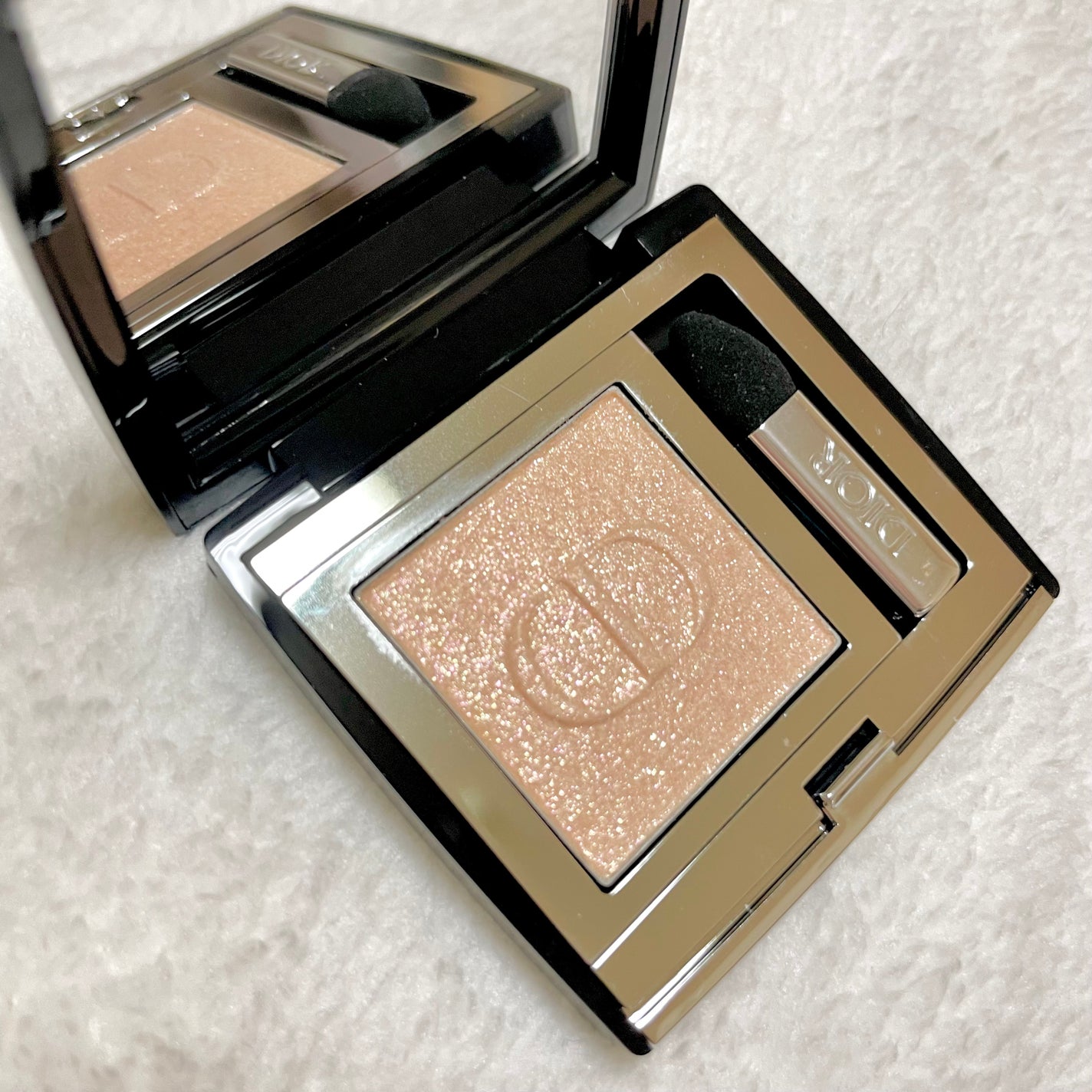 モノ クルール クチュール/Dior/単色アイシャドウを使ったクチコミ(4枚目)