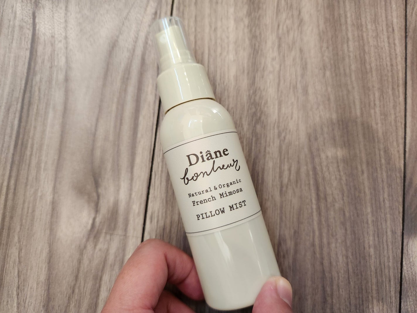 ボヌール おやすみピローミスト フレンチミモザの香り/ダイアン/ファブリックミストを使ったクチコミ(1枚目)
