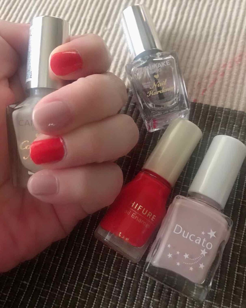 カラフルネイルズ/キャンメイク/マニキュアを使ったクチコミ(1枚目)