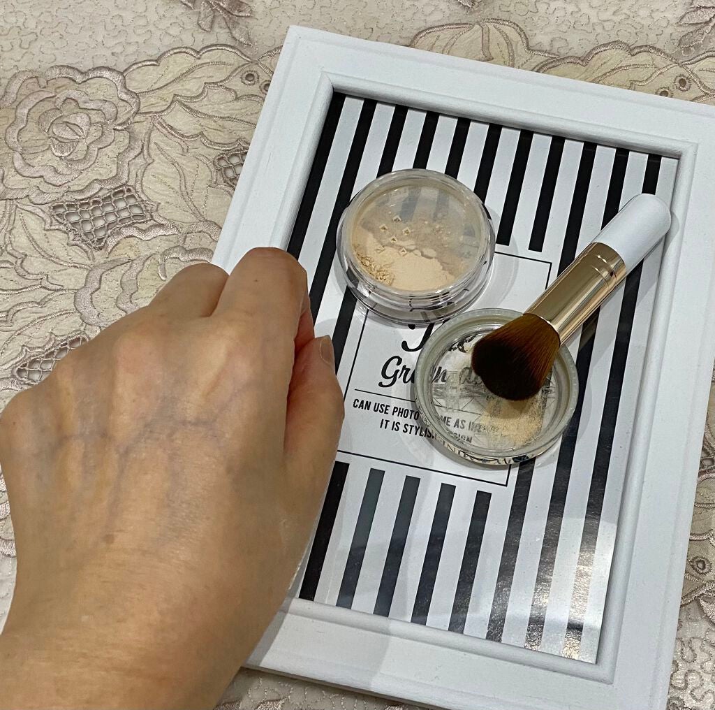 薬用美白ファンデーションSPF50+/ONLY MINERALS/ルースパウダーを使ったクチコミ(5枚目)
