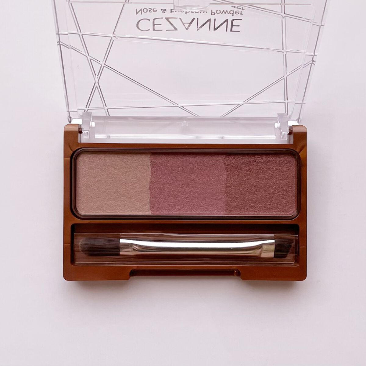 ノーズ＆アイブロウパウダー/CEZANNE/パウダーアイブロウを使ったクチコミ（3枚目）