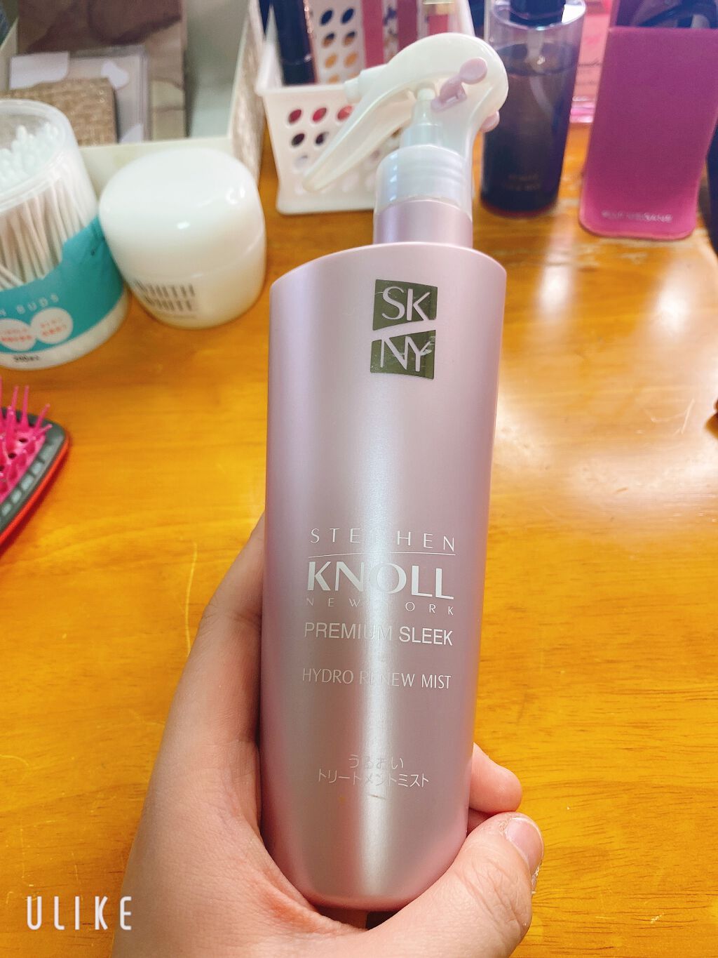 プレミアムスリーク ハイドロリニュー ミスト リッチモイスト(しっとりタイプ)/スティーブンノル ニューヨーク/ヘアミストを使ったクチコミ(1枚目)