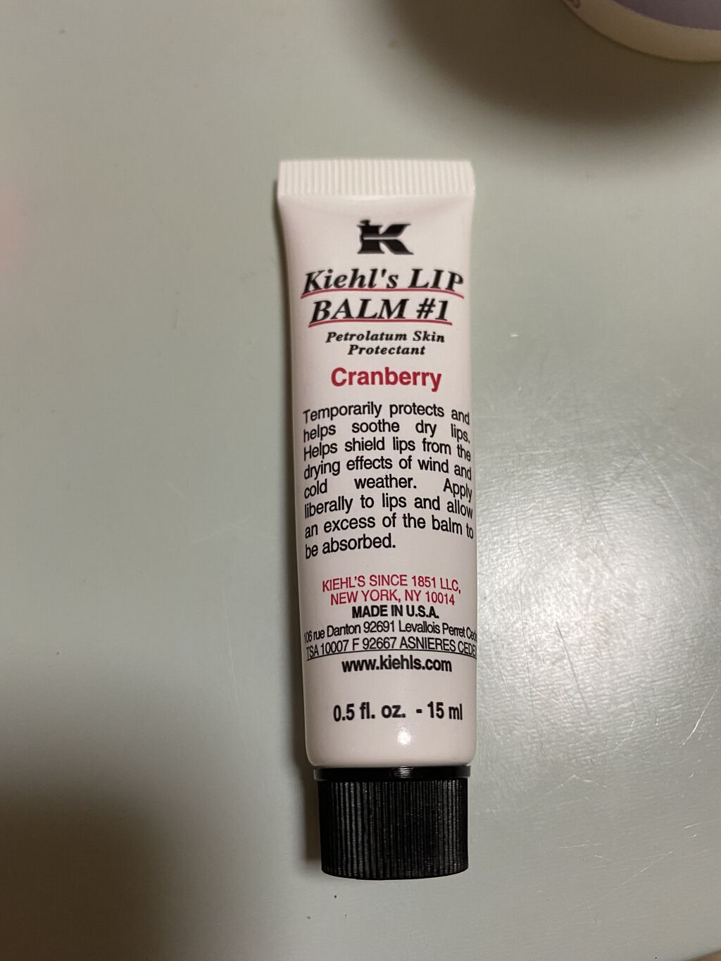 キールズ リップ バーム No.1 クランベリー/Kiehl's/リップバームを使ったクチコミ（1枚目）