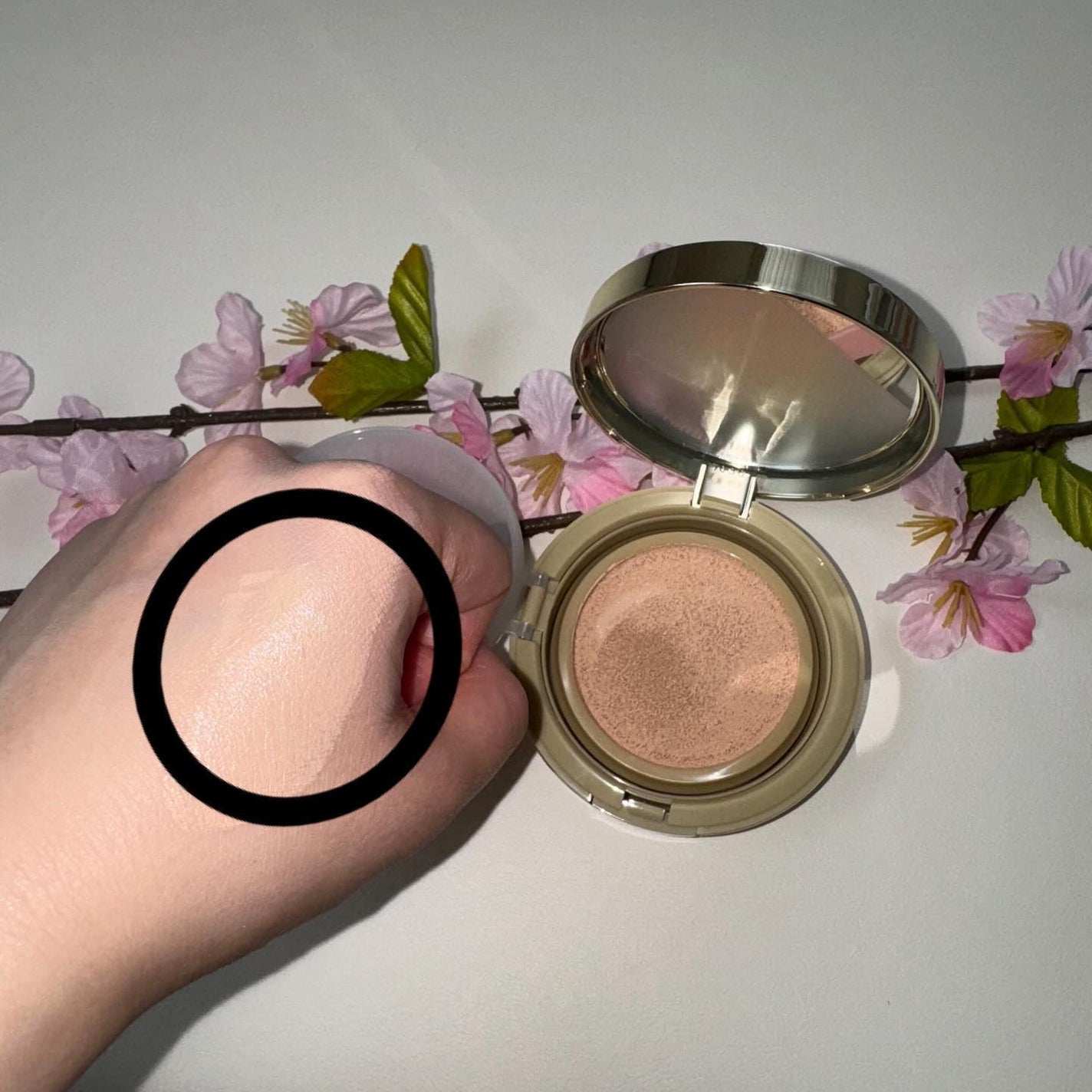 はちみつツヤ肌クッションファンデ/VELY VELY/クッションファンデーションを使ったクチコミ(4枚目)