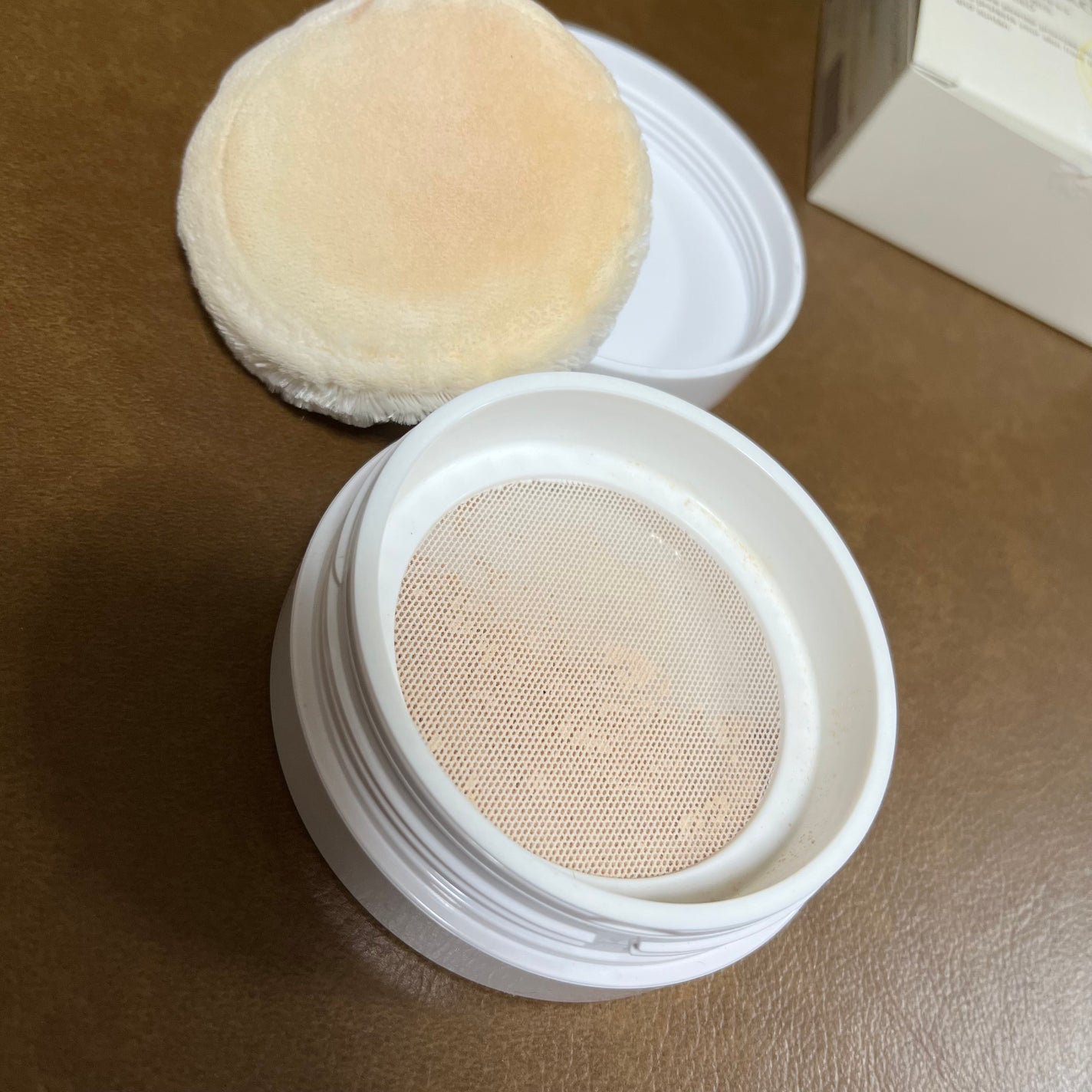 黄金まゆの絹粉/スロワージュ/ルースパウダーを使ったクチコミ(3枚目)