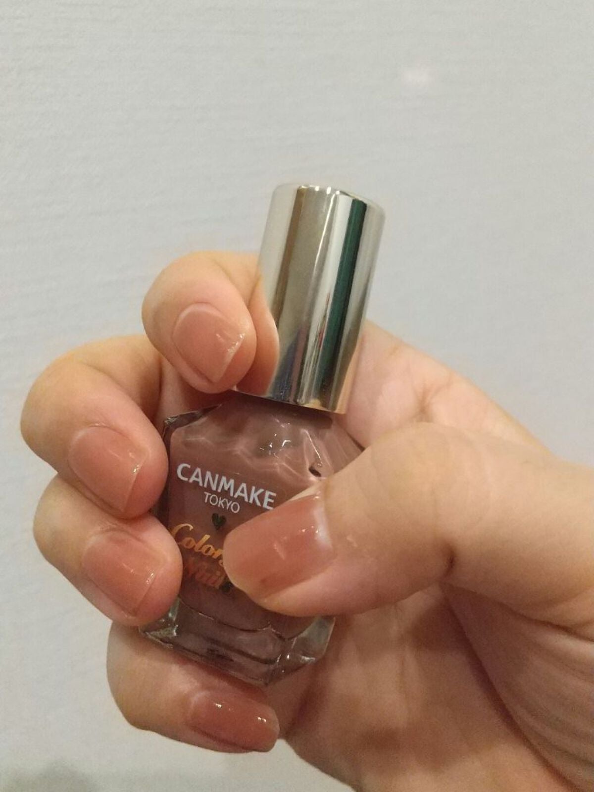 カラフルネイルズ/キャンメイク/マニキュアを使ったクチコミ(2枚目)