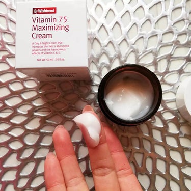 By Wishtrend ビタミン75マキシマイジングクリームのクチコミ「バイウィッシュトレンド
●Vitamin 75 Maximizing Cream
ビタミン75.....」（3枚目）