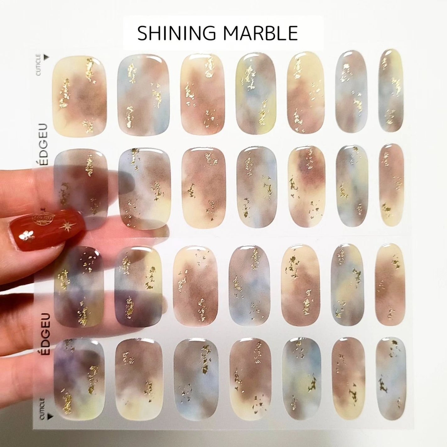 EDGEU ジェルネイルシール/EDGEU/ネイルシールを使ったクチコミ(4枚目)