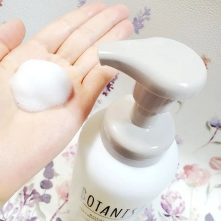 ボタニカルフォーミング ボディーソープ(ディープモイスト)/BOTANIST/ボディソープを使ったクチコミ(2枚目)