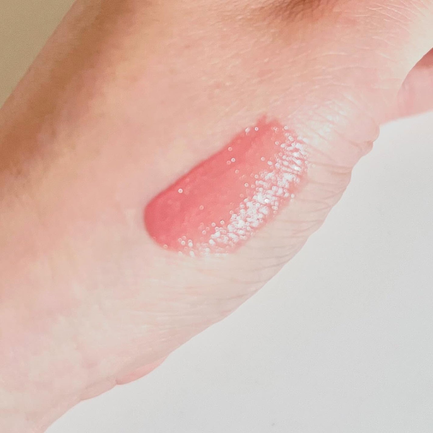 グロウラッピングティント/LIPGUARDIAN/リップティントを使ったクチコミ(4枚目)